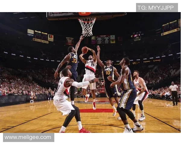 2018年黄蜂与开拓者精彩对决回顾及赛季表现分析 2018年黄蜂与开拓者精彩对决回顾及赛季表现分析