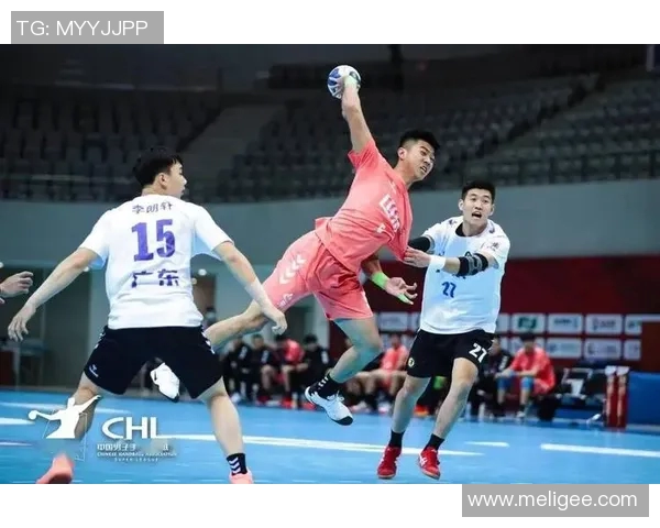 优酷体育直播广东队对阵山东队精彩赛事回顾与分析 优酷体育直播广东队对阵山东队精彩赛事回顾与分析