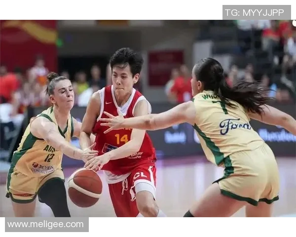 上海宝山女篮迎战新疆女篮力争胜利展现团队实力与竞技风采